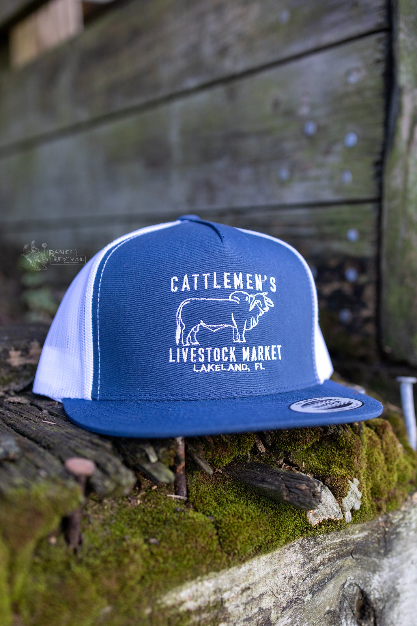 Cattlemen's Old School Logo Hat - Navy & white