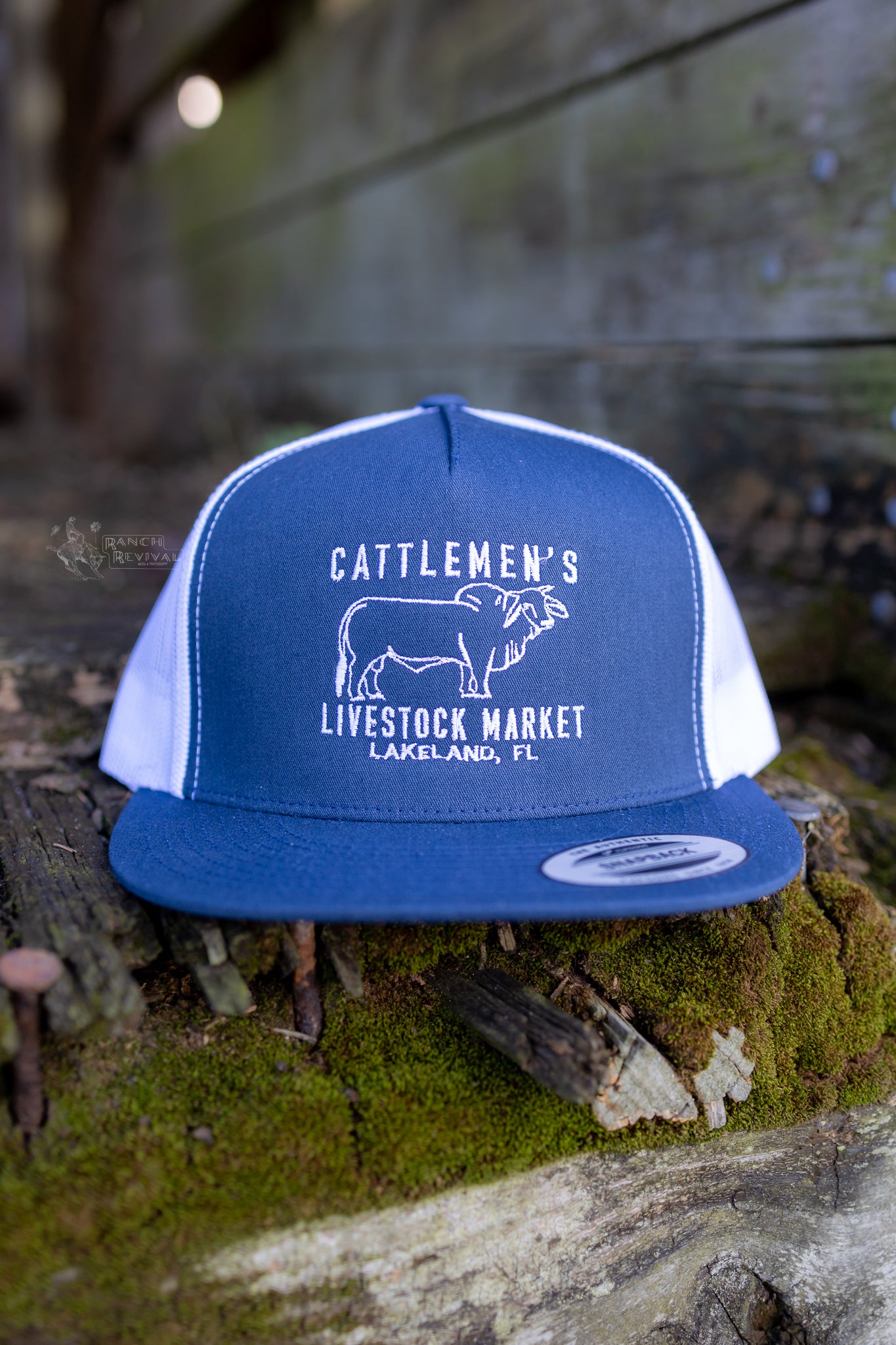 Cattlemen's Old School Logo Hat - Navy & white