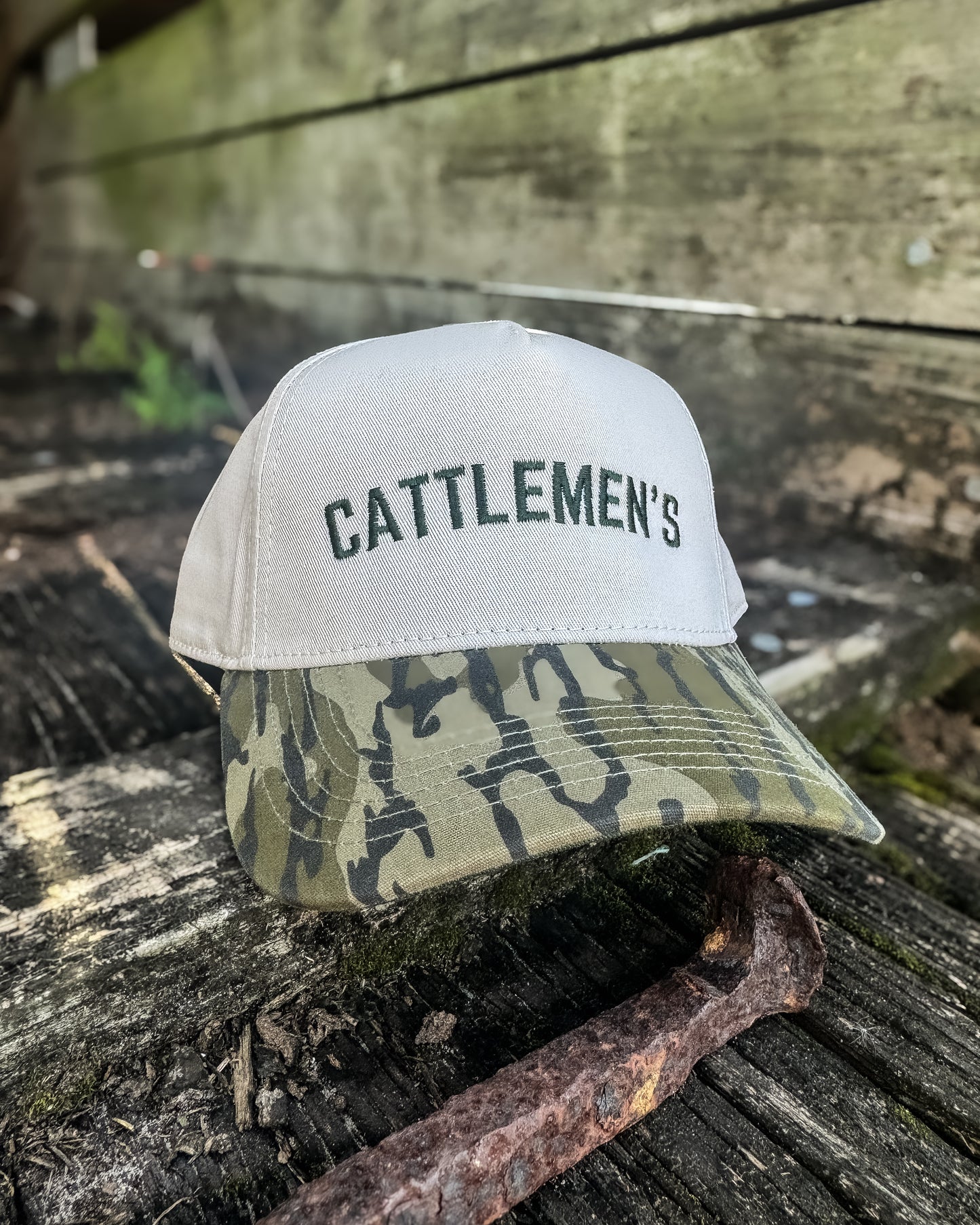 Cattlemen's Hat - Mossy Oak Bottomland Camo & Natural
